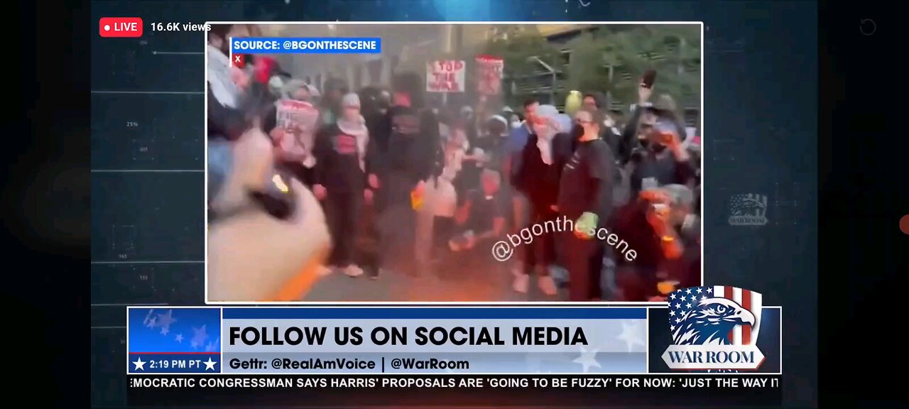 π¨ UNBELIEVABLE! π± Riots Outside DNC the Day After 9/11? πΊπΈ Flag Burning & Chaos! π‘