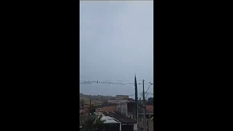 Plane Crash in Brazil: Passaredo ATR 72 crashing in Vinhedo São Paulo