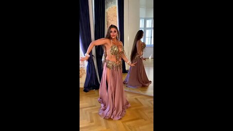 Diana Gabrielyan belly dancing #shorts #bellydancer #onlinedanceclass