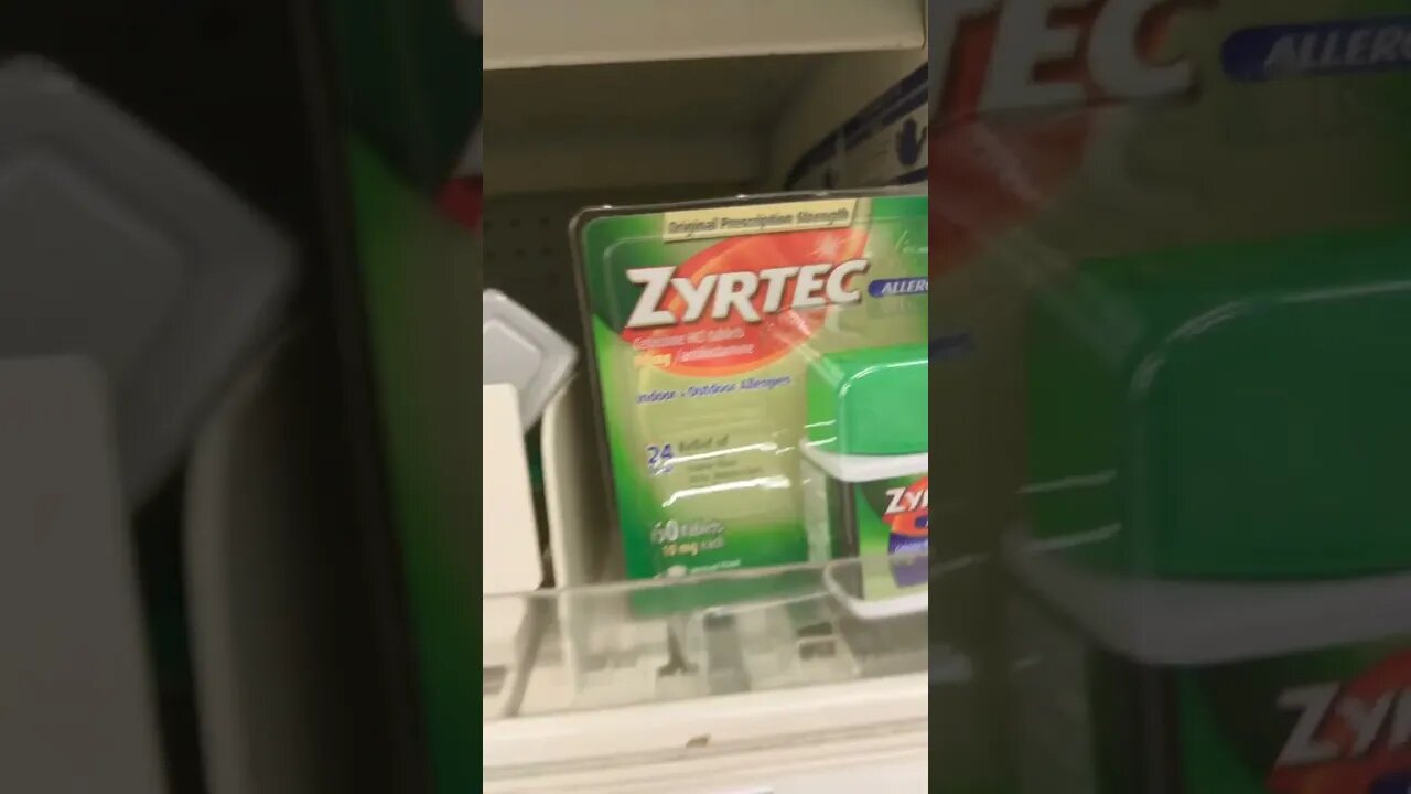 Save SERIOUS Money 💵 at Walmart by Looking at the Bottom Shelf!