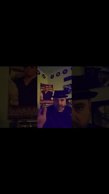 Should the guy always be the one to pay the bill on the first date? #shorts