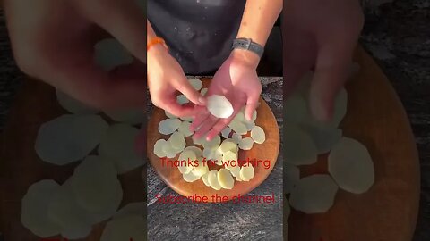 Potato aloo chips making #entertainment #foodie #streetfood #youtube #youtubeshorts #youtuber