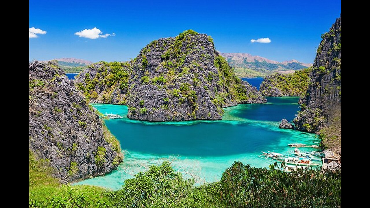 Beautiful Beaches in the Philippines this Summer
