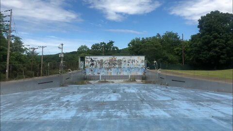 Among The Unknown Mini-Episode 26 | Norma Heinrich Memorial Wave Pool (Beaver Falls, PA)