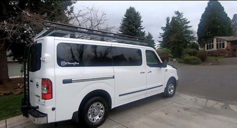 Nissan NV 3500 Walkaround Tour, the greatest large family van!