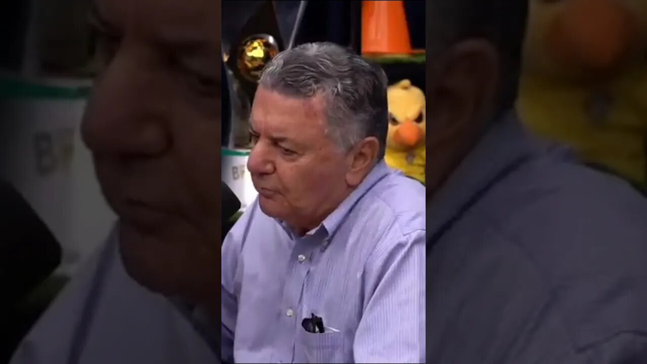 🟨🟥Pode isso Arnaldo? Como não tomar cartão no futebol #shorts