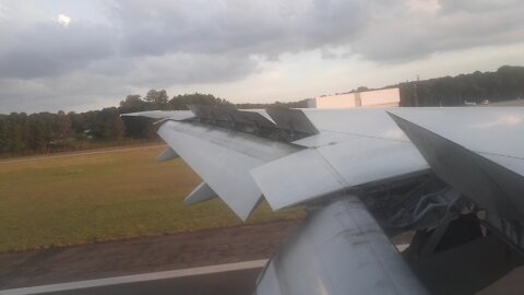 Pouso em Guarulhos-Boeing 777-300ER PT-MUJ