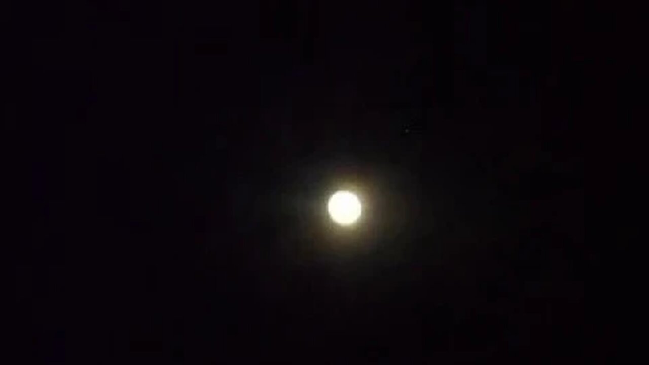 4/7/2020 Moon Watchers Amazing Full Moon So Close Truthers