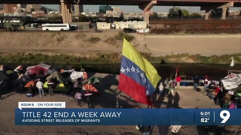 Sen. Sinema urging Feds to help shelters as Title 42 lifts