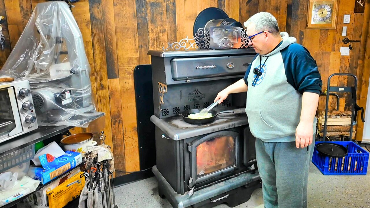 Traditional Cast Iron Squid Fry