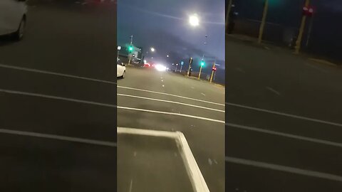 Upper Queen Street onto bike path