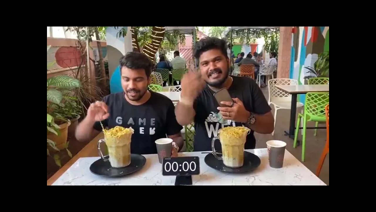 INDIAN FOOD MAGIC _ CARRYMINATI(480P)