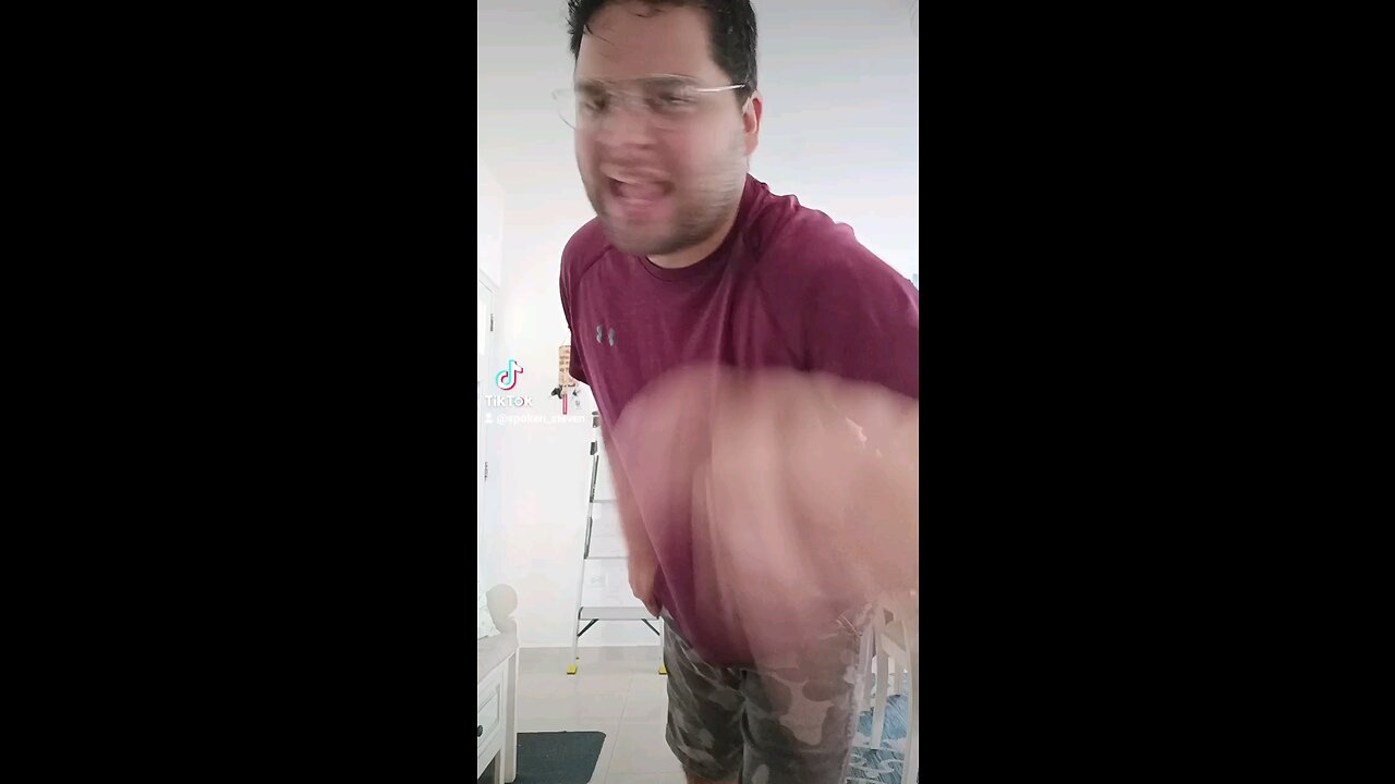 Bubba where's your neck?