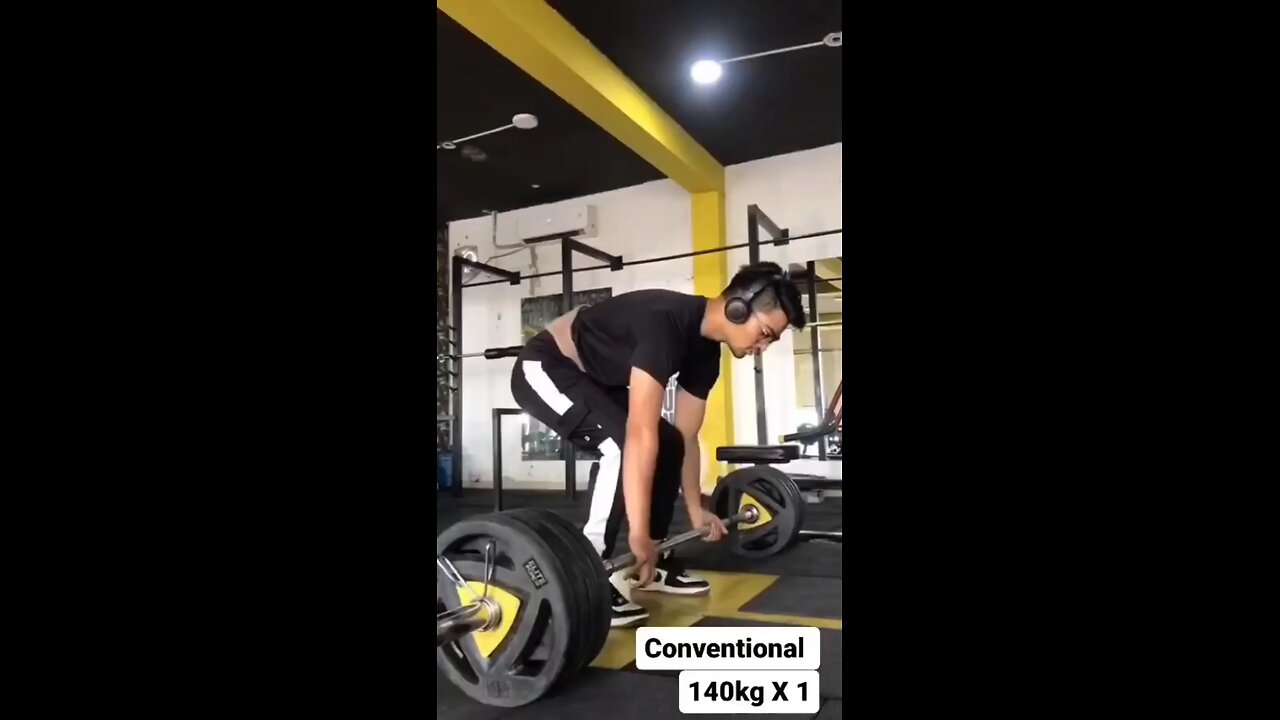 140kg deadlift