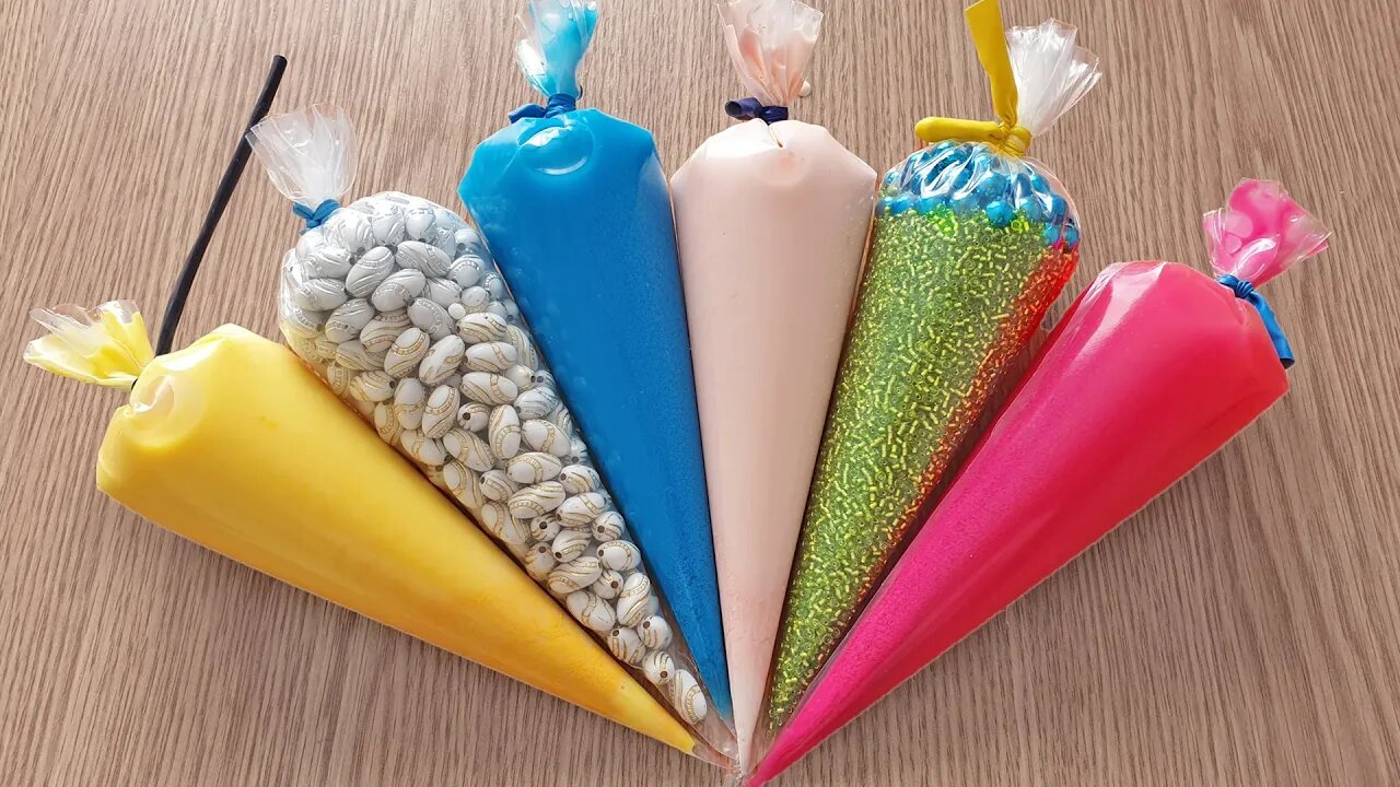 Making Cruchy Slime with Piping Bags #200