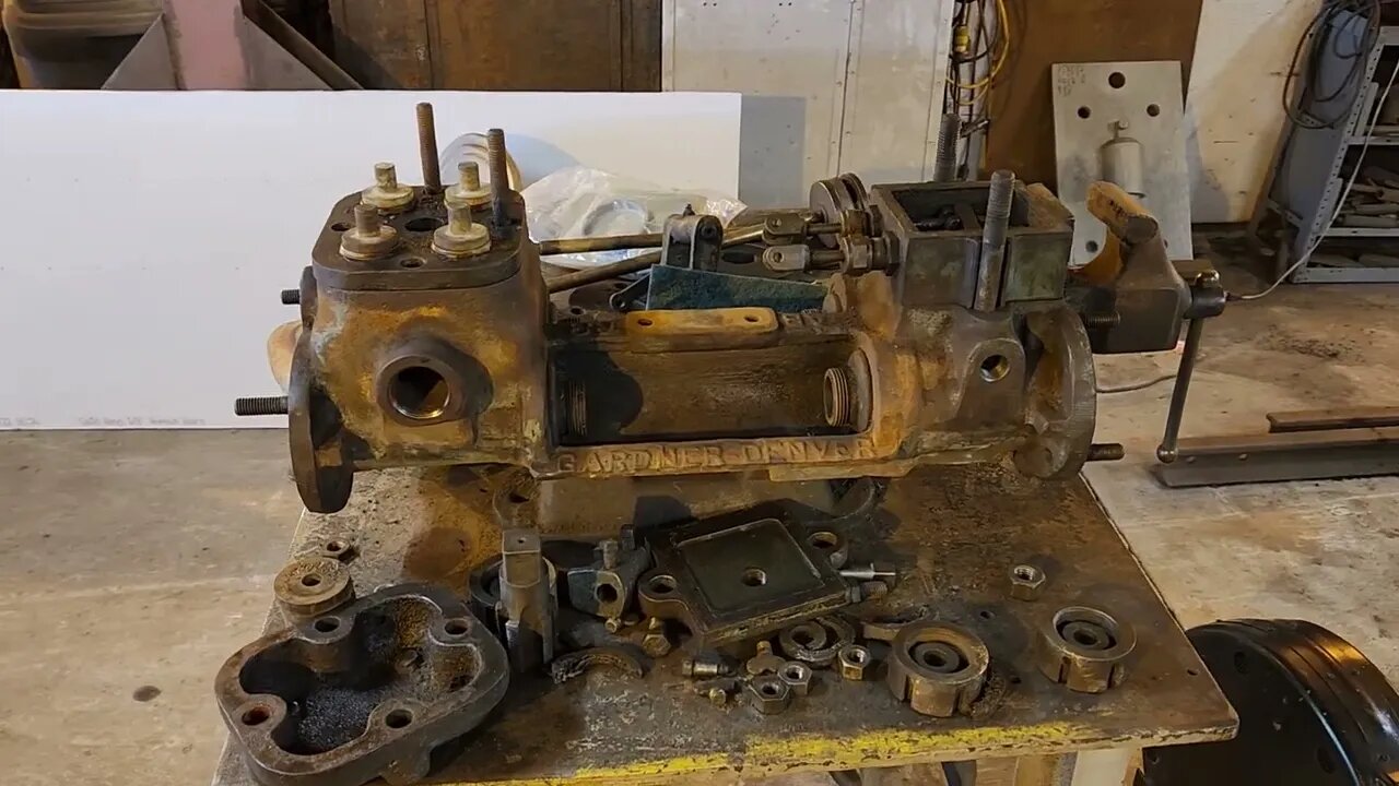 Rebuilding a Duplex Pump Part 1