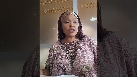 Guilene Chapute Abeille Flore De Lille Veuve Joyeuse Pour le moment elle est en route vers l’inconnu