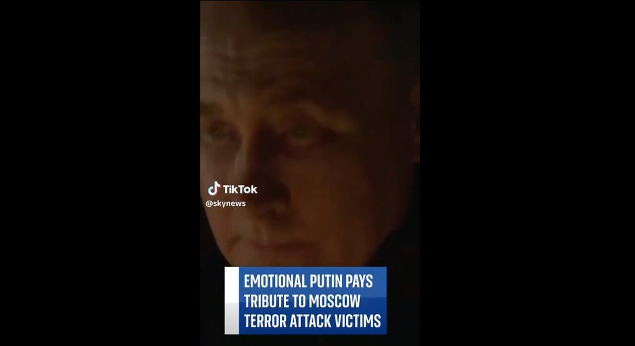 Putin pays respect to Moscow terrorist attack victims