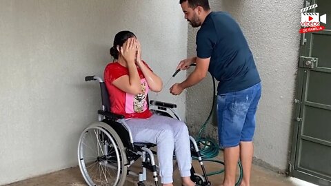 Marido desprezava esposa por ser cadeirante mas não imaginava que sua vida mudaria drasticamente!!!