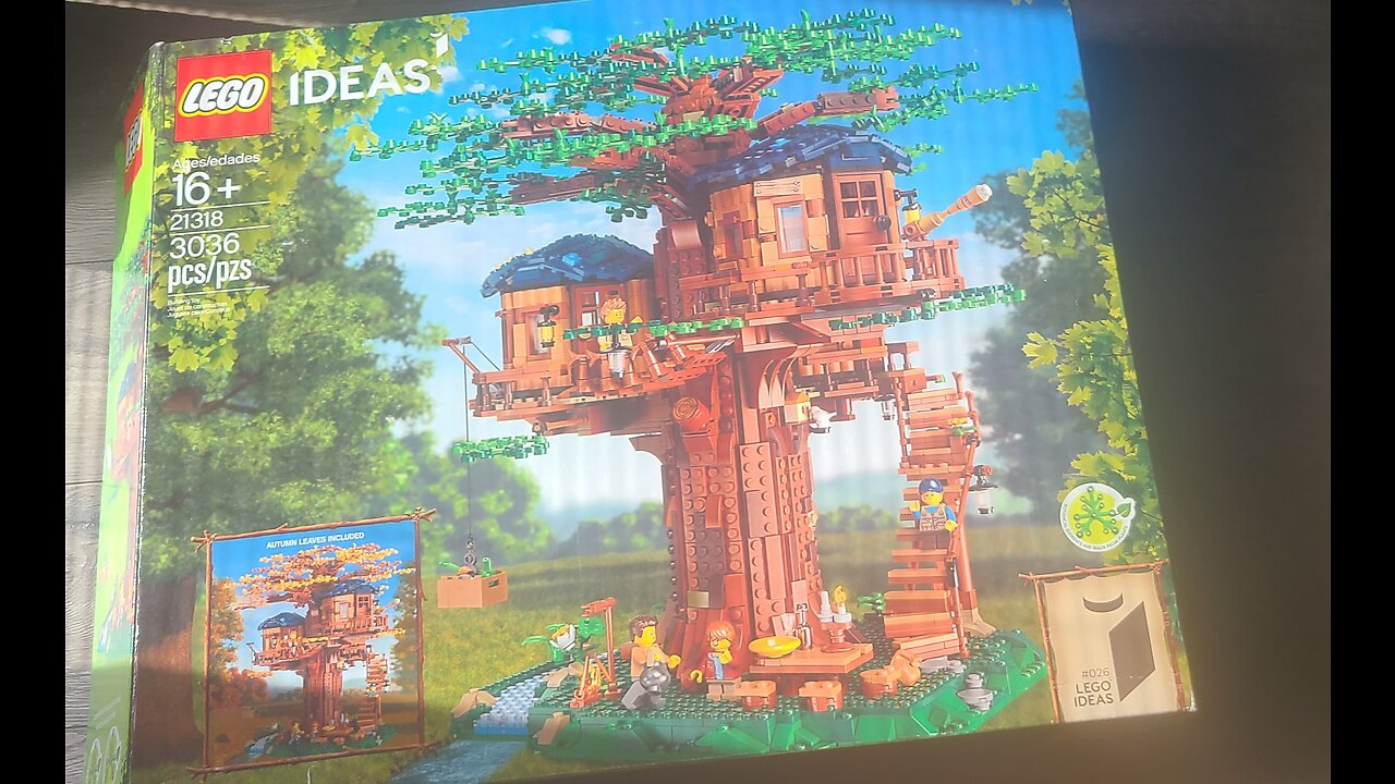Building a LEGO Treehouse Day 1