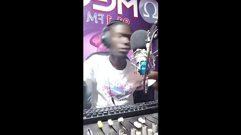 "laii Momo" live on Omega FM #Ghana