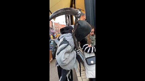 This man scared a woman on Halloween