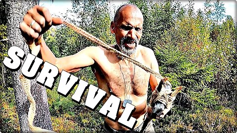 SURVIVAL - Überleben mit nix. So baust du ratzfatz eine Steinaxt !