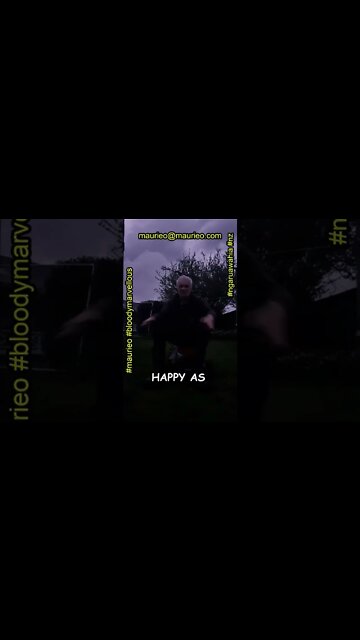 #maurieo #shorts HAPPY MOWING