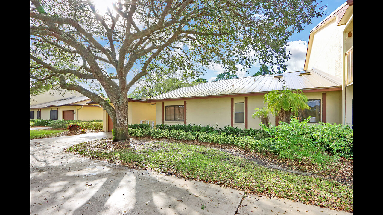 2975 Bent Pine Drive