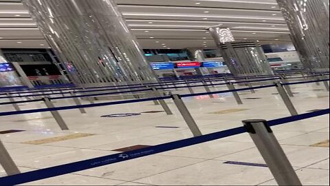 Waiting To Go Through Immigration At Dubai Airport