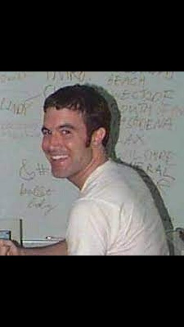 Thats the biggest bird i have ever seen