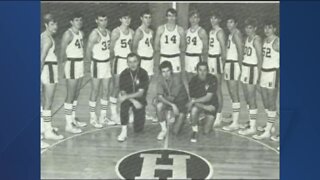 Milwaukee Hamilton Boys Hoops celebrates 50th anniversary of state title