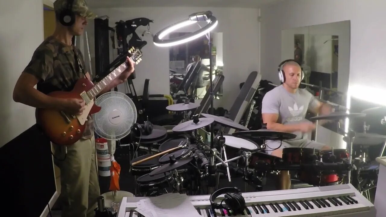 5/14/22 - SOARING CrunchRock improv DUET gets INTENSE guitar & drums - J.E.