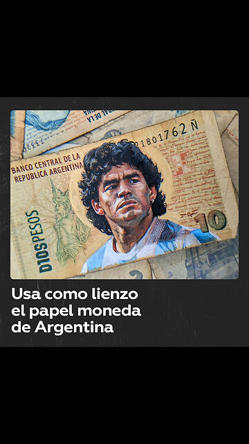 Dibuja sobre billetes argentinos devaluados por la inflación