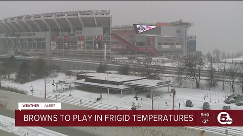 Browns fans braving dangerous cold to see team play on Christmas Eve
