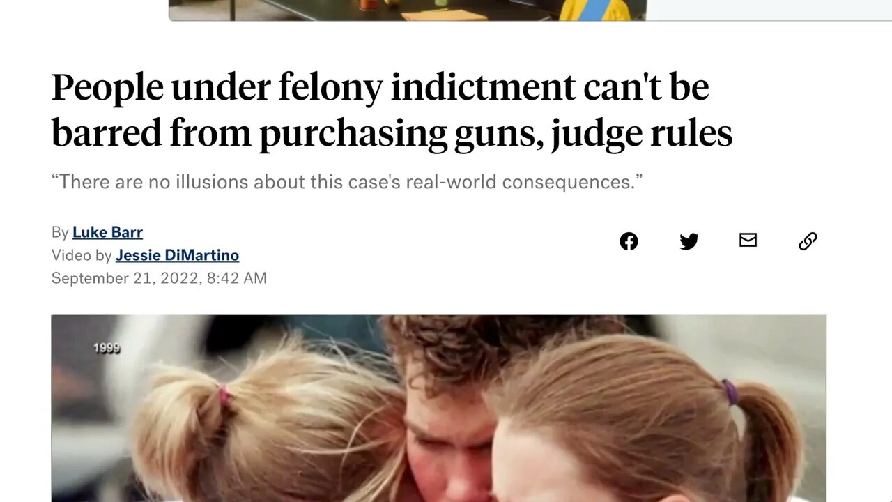 🟨 受重罪起訴的人不能被禁止購買槍支，法官規則 🟨