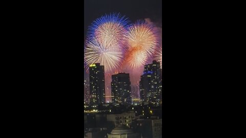 I had a vision of fireworks over New York (not the 4th of July) Victory is coming!!