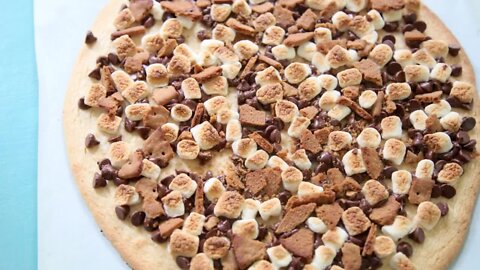 Dessert Pizza | At Home with Shay