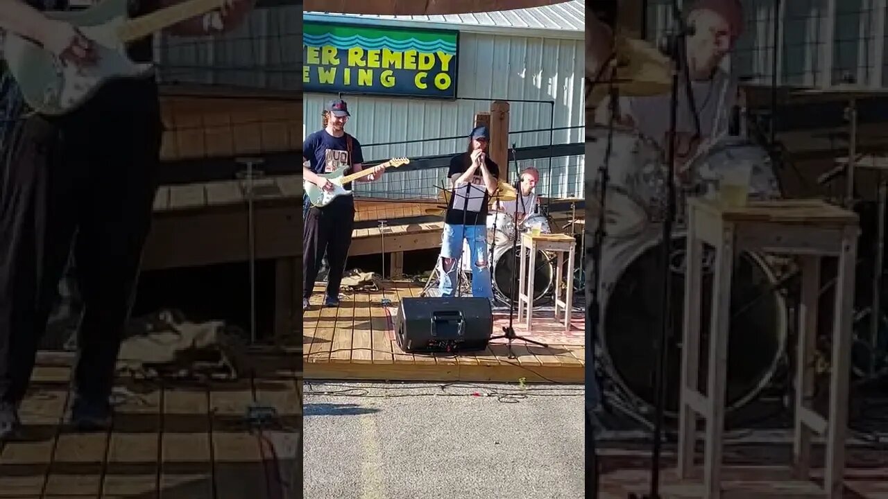 Screeching Swamp Elk live at River Remedy Brewing