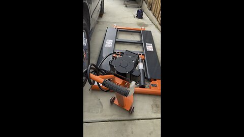 New scissor lift for my shop