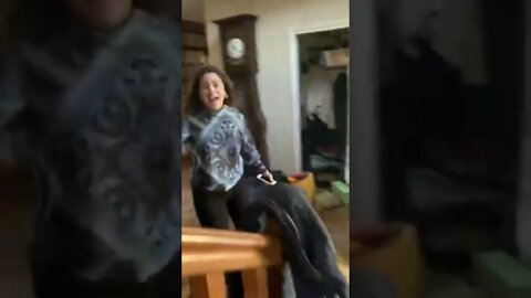 #shorts #2022 funny,prank,funjokes,dad jokes,funny memes,funny video,fun,laughing,funny animal,knock
