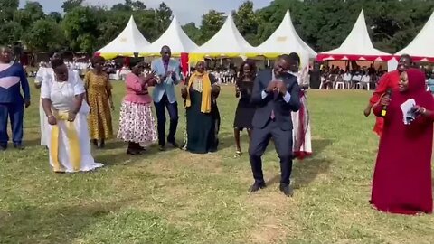 An Awesome moment as the Mayor joined the women's day celebration