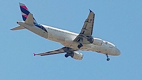 Airbus A320 PR-MYP vindo de Manaus para Fortaleza