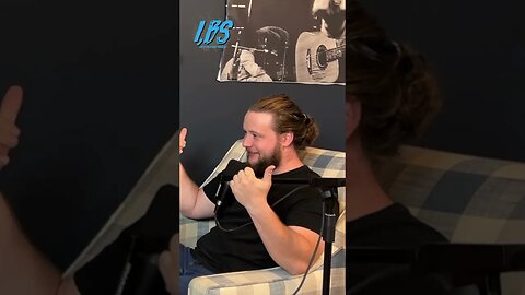 Tried and failed. #ibs #podcastclips #ibswjacksonmaness #birds