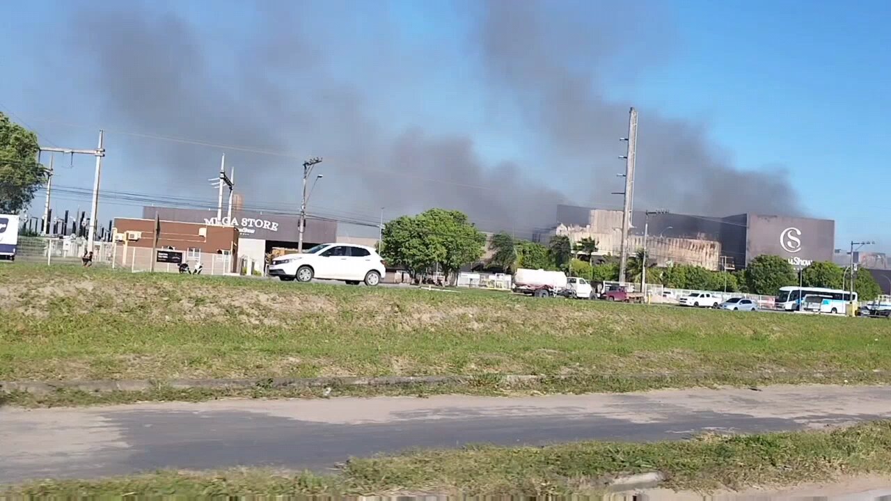 05 - INCENDIO CACAU SHOW NO ESPIRITO SANTO - IMAGENS AEREAS