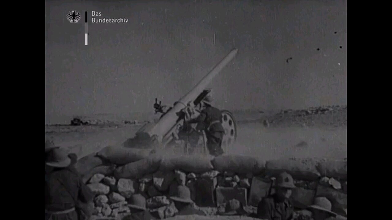 Italian Artillery in the Desert (1942)