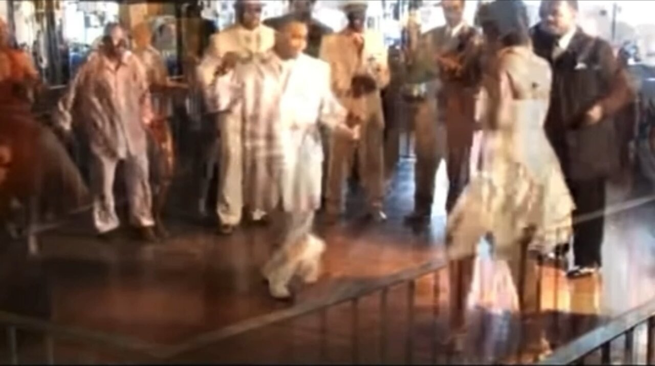 Chi Stepping ( Gwap Visuals )