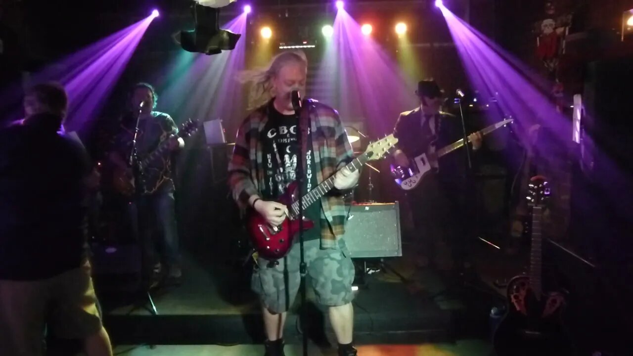 Flash Point covers Blackberry Smoke's "Good One Comin On" @ Winners Circle Halloween Bash, Gastonia