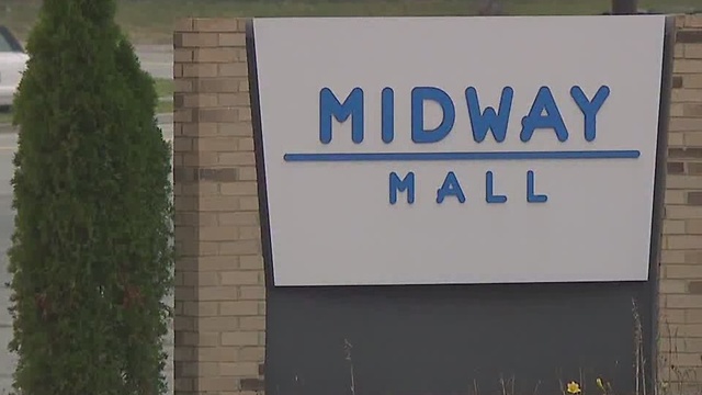 Elyria looking for new owner of Midway Mall