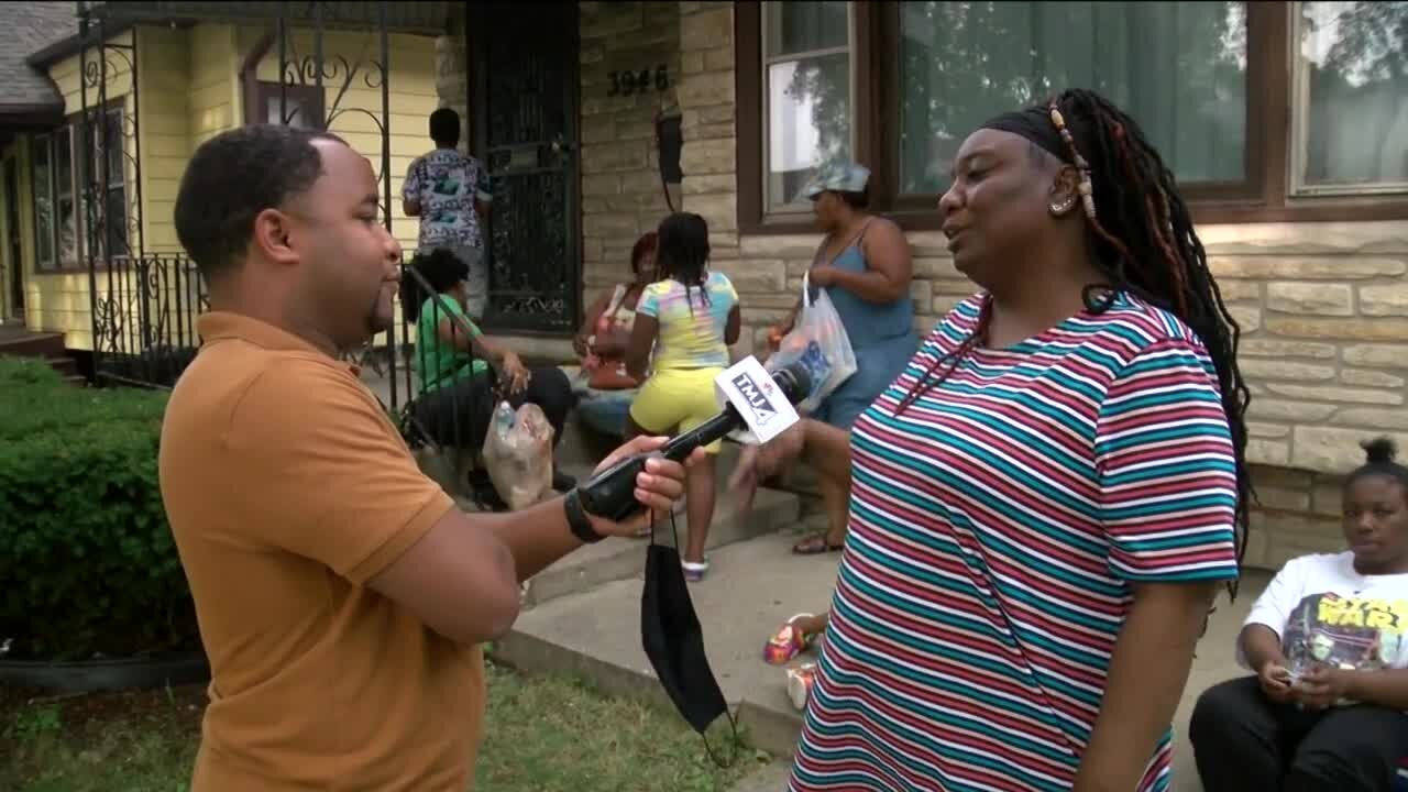 Franklin Heights residents wait hours on porches to see power restoration